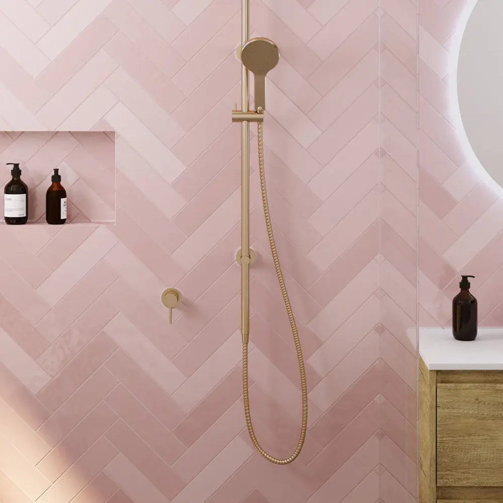 Kaya Wall Mixer, Small Round Plate Fienza