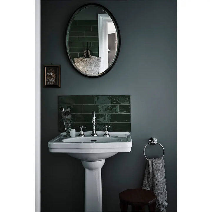 Claremont Basin and Pedestal Turner Hastings