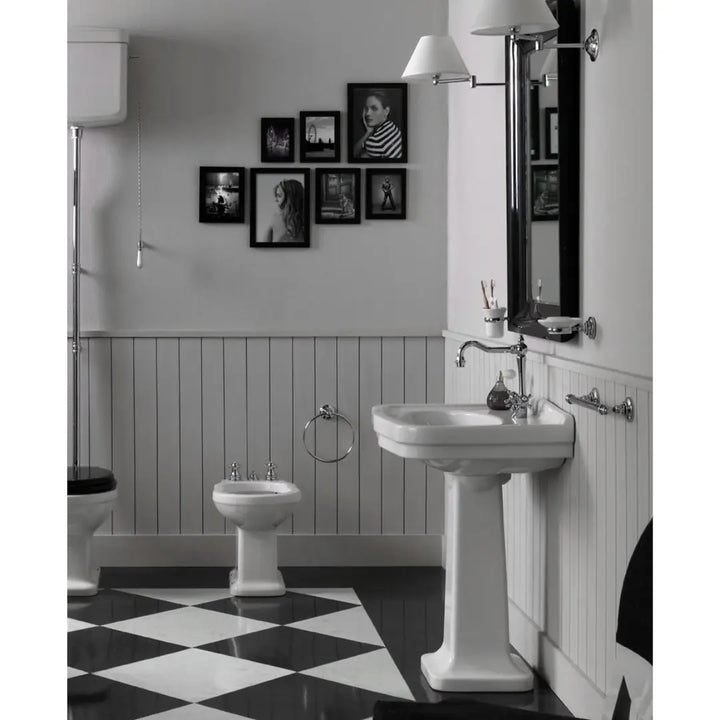 Claremont Basin and Pedestal Turner Hastings