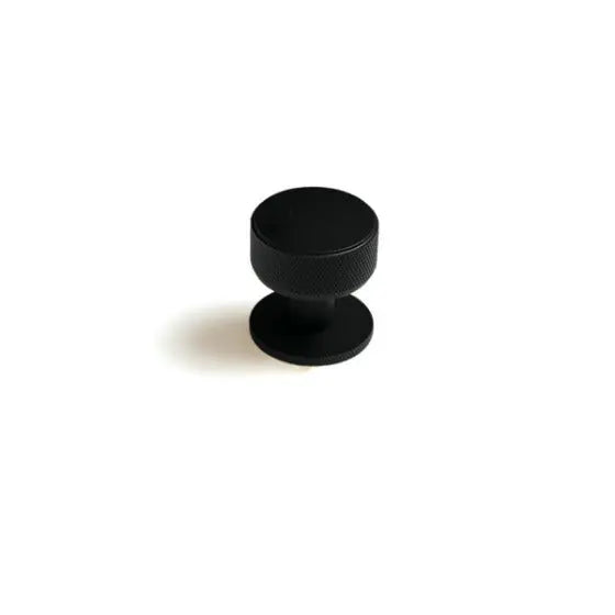 Belgravia Premium Handle Momo Handles
