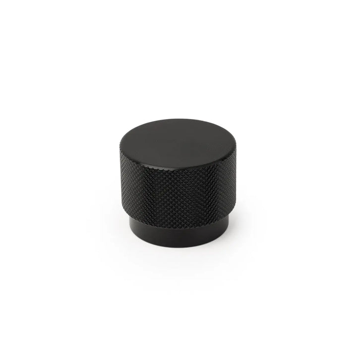 Graf Premium Knob Momo Handles