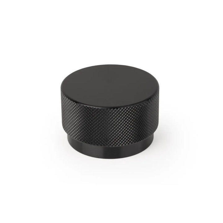 Graf Premium Knob Momo Handles