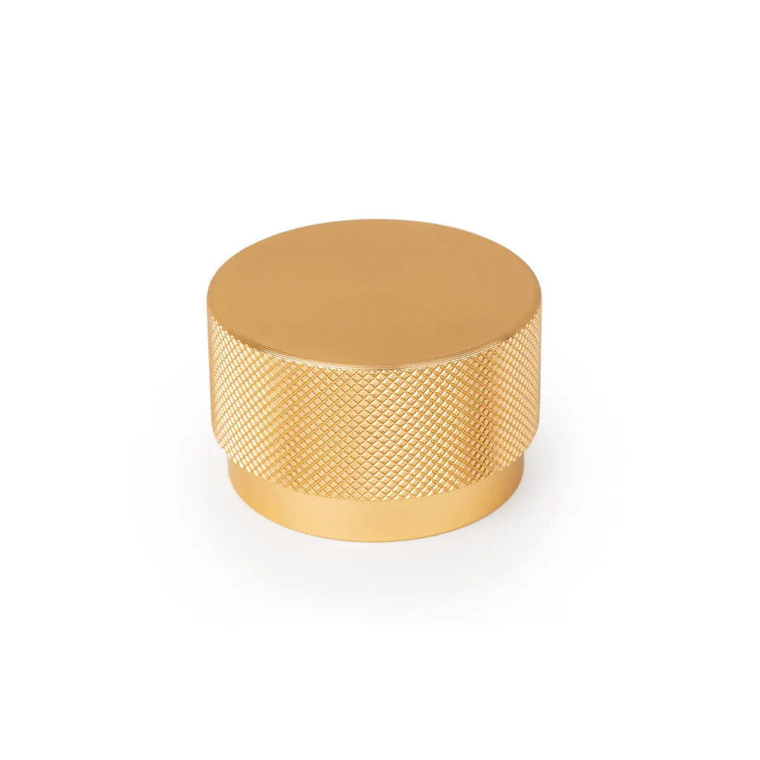 Graf Premium Knob Momo Handles