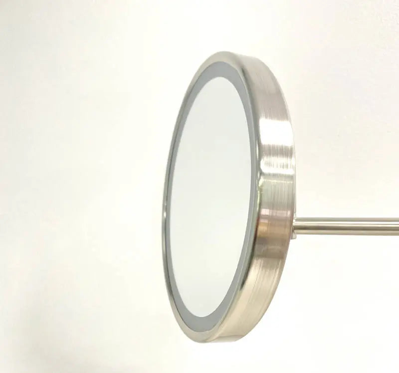ILLUSION LED 5x Magnifying mirror Remer