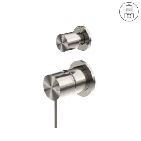 MECCA SHOWER MIXER WITH DIVERTOR SEPARATE BACK PLATE Nero tapware
