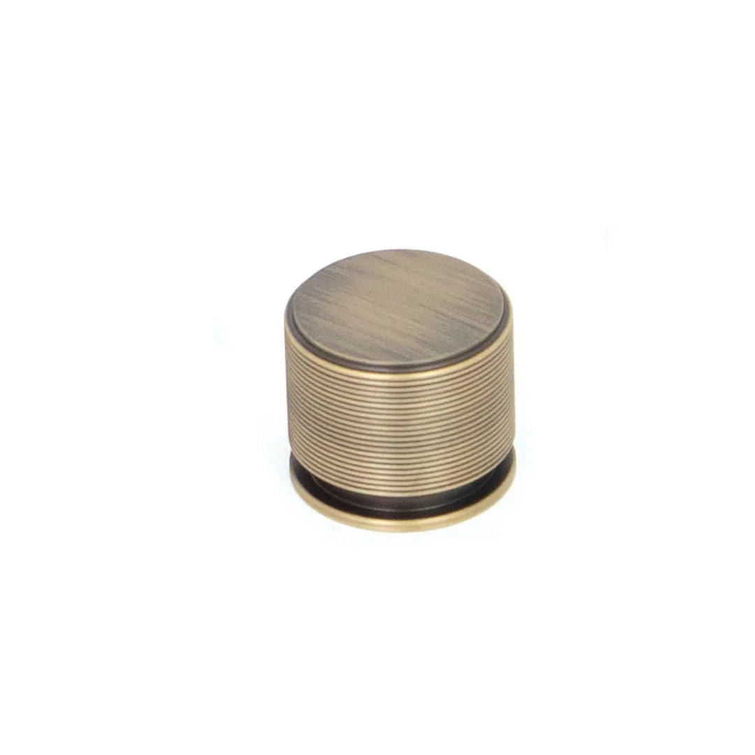 Sussex Premium Knob Momo Handles
