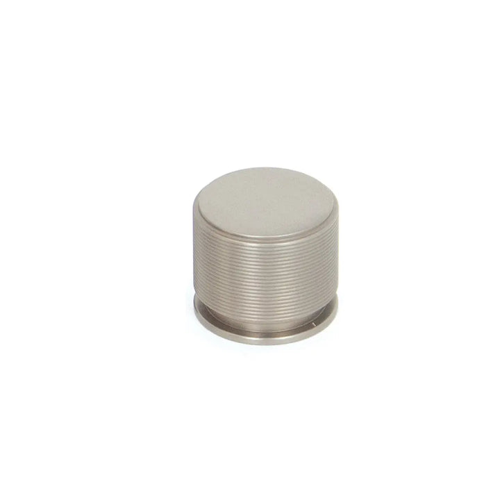 Sussex Premium Knob Momo Handles
