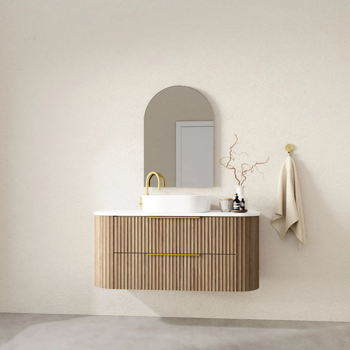 Shore Vanity with top and basin Marquis