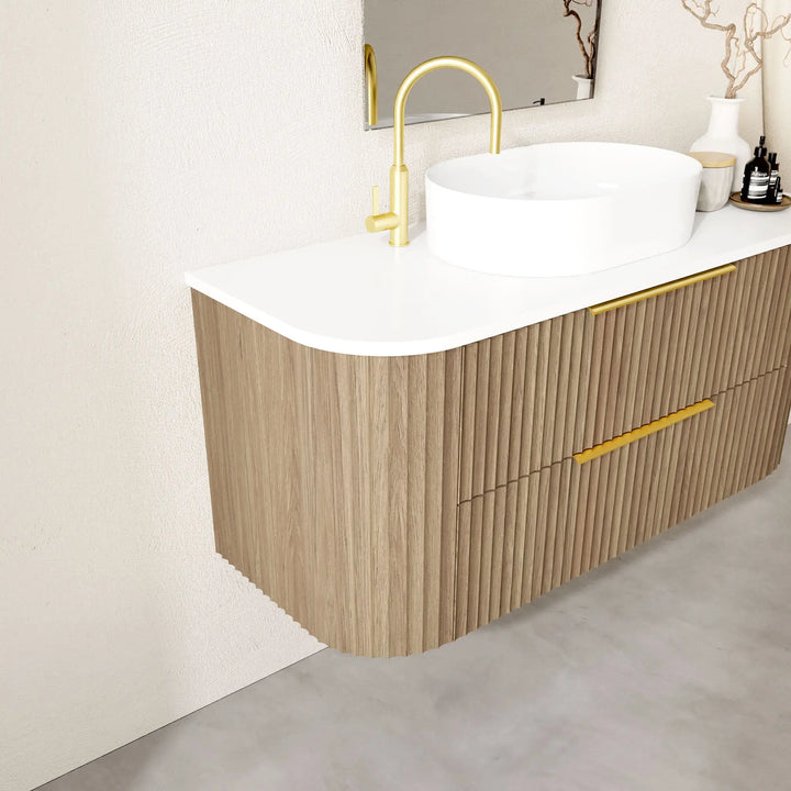 Shore Vanity with top and basin Marquis