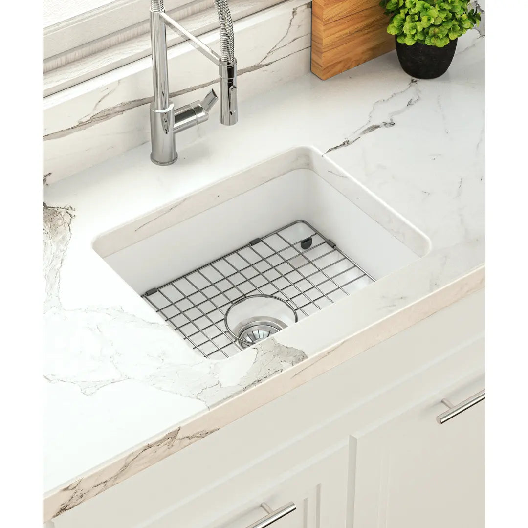 Odessa 560 Dual Mount + Optional Extras Seima