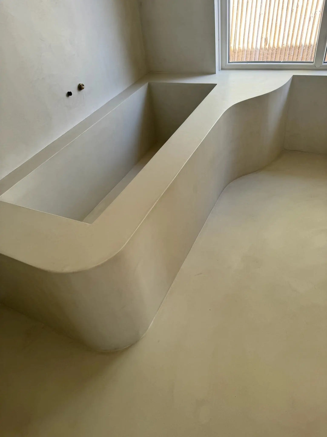 ThermaSheet Curved Tile Backer Board - 2500mm x 600mm x 30mm (Box of 6) Radiant Heating