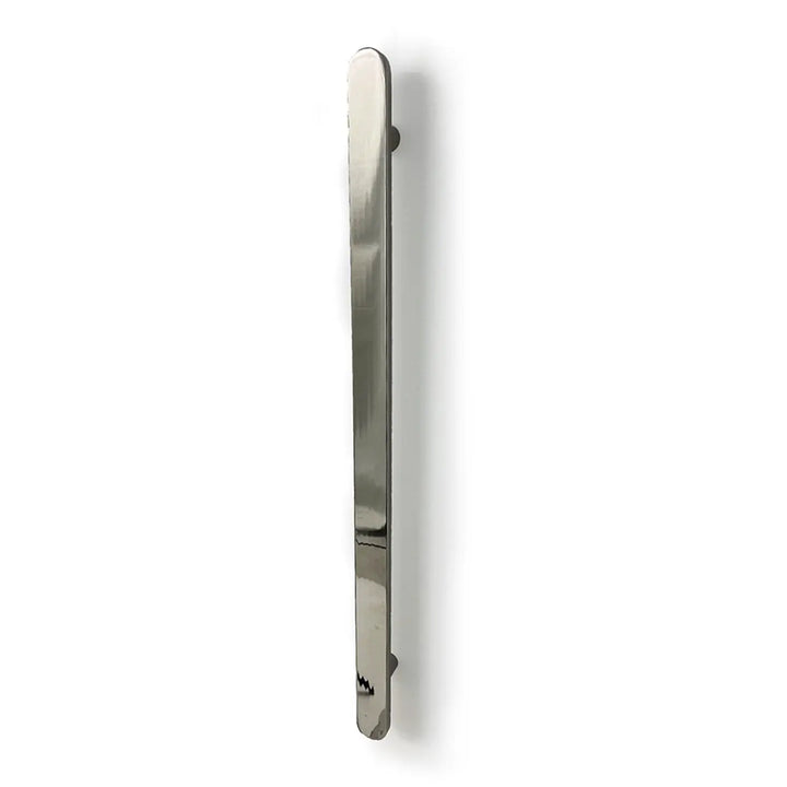 HEATED VERTICAL FLAT BAR TOWEL RAIL 50 X 930MM Radiant Heating