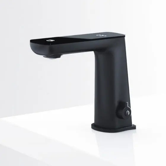 Claudia Sensor Mixer Nero tapware