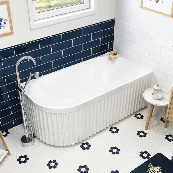 ELEANOR Acrylic Corner Freestanding Bath 1500mm Fienza