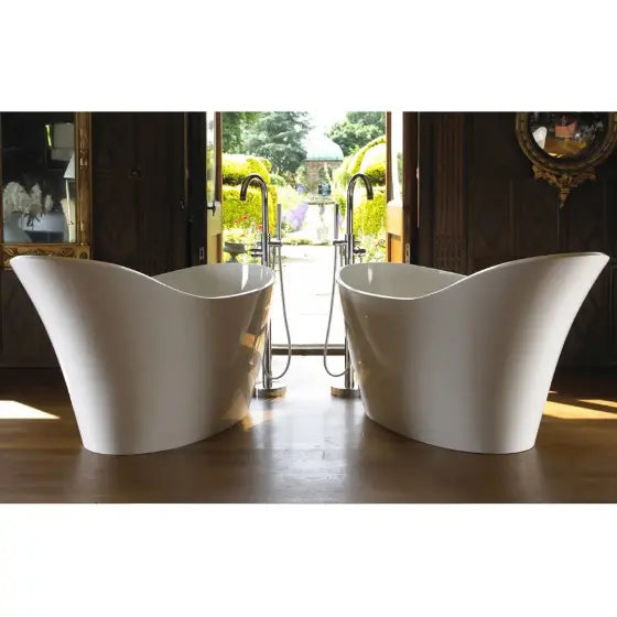 Amalfi QUARRYCAST™ Freestanding Bath 1632mm Victoria + Albert