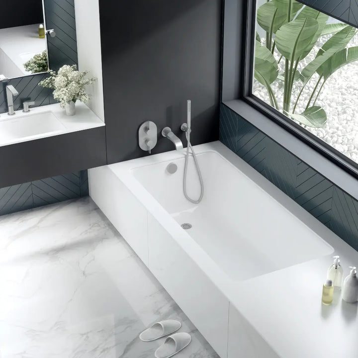 Kaldera 6 Inset Undermount QUARRYCAST™ White (Gloss) Bath 1650mm Victoria + Albert