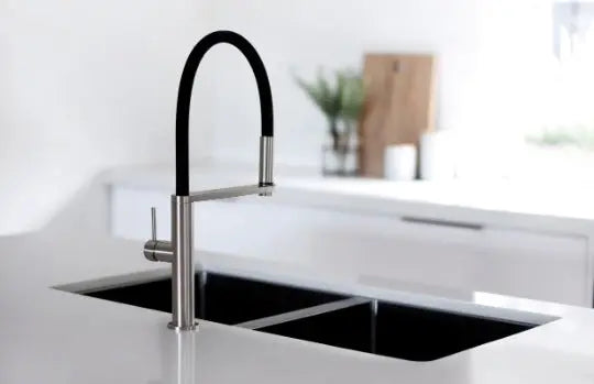 Blix Flexible Hose Sink Mixer Round Phoenix